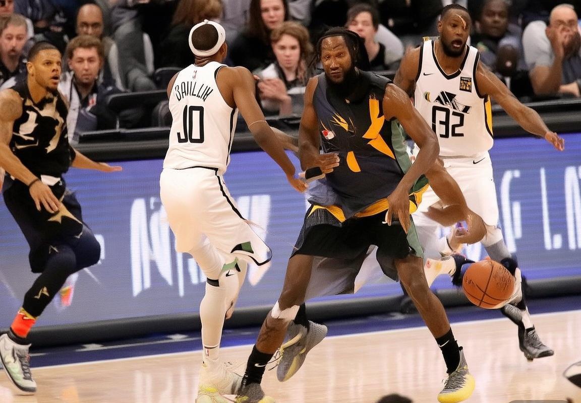 篮网三巨头对爵士：巅峰对决战至平手，球星闪耀经典战役